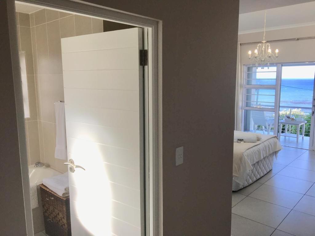 Vermont Hermanus - Views, Sunny, Right On The Sea المظهر الخارجي الصورة